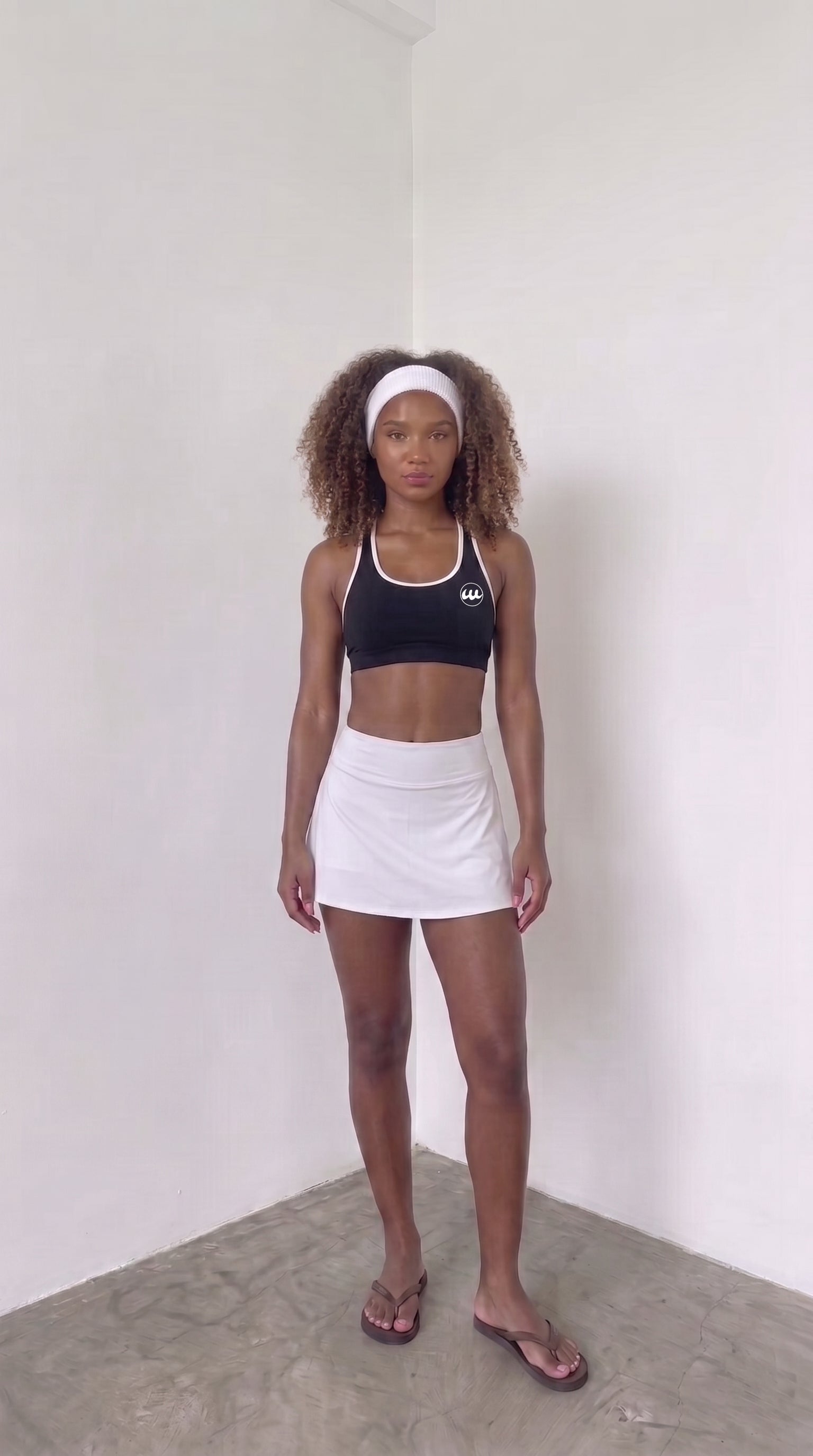 wrapd halter sports bra (black)